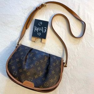 Louis Vuitton Menilmontant PM Crossbody Bag Purse